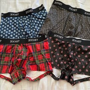 4 pair microfiber boxer briefs (men’s small)